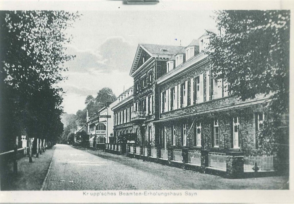 Historische Fotografie des Krupp'schen Beamten-Erholungshauses in Bendorf-Sayn (1930er Jahre)