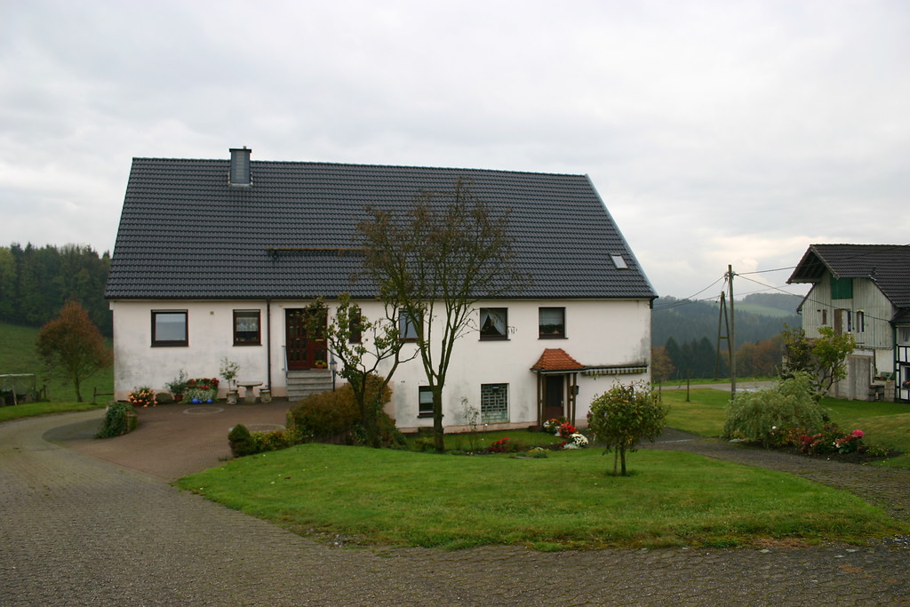 Wohnhaus im historischen Ortskern von Hückeswagen-Rautzenberg (2007)