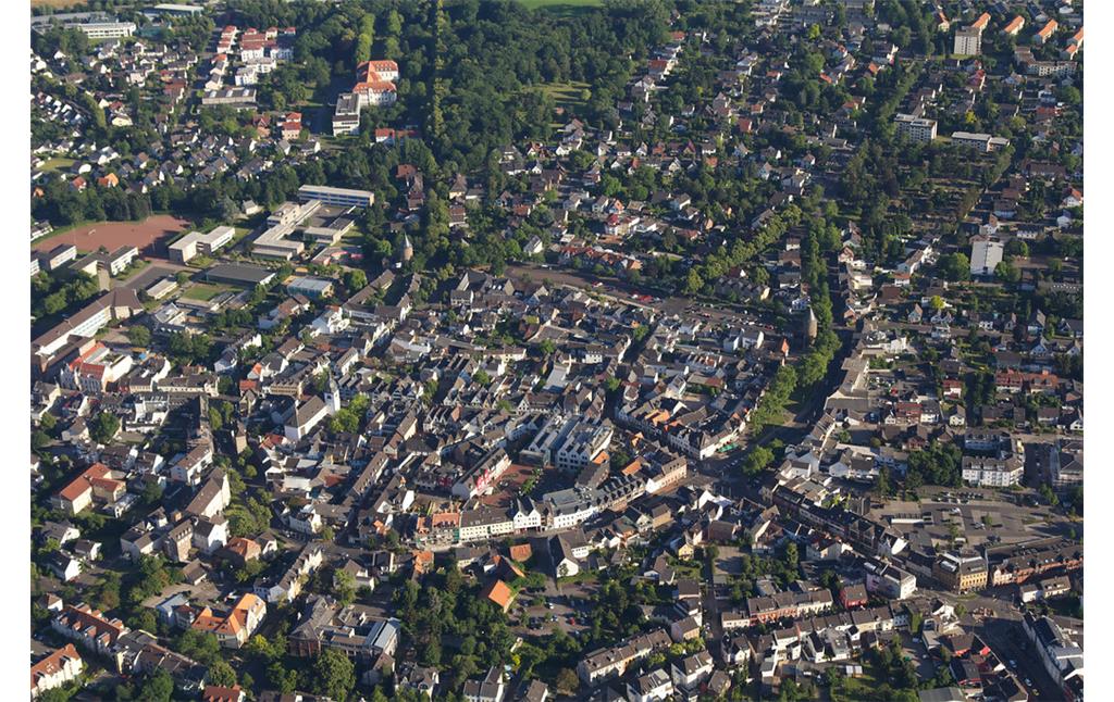 Spätmittelalterlicher Stadtkern von Rheinbach (2015)