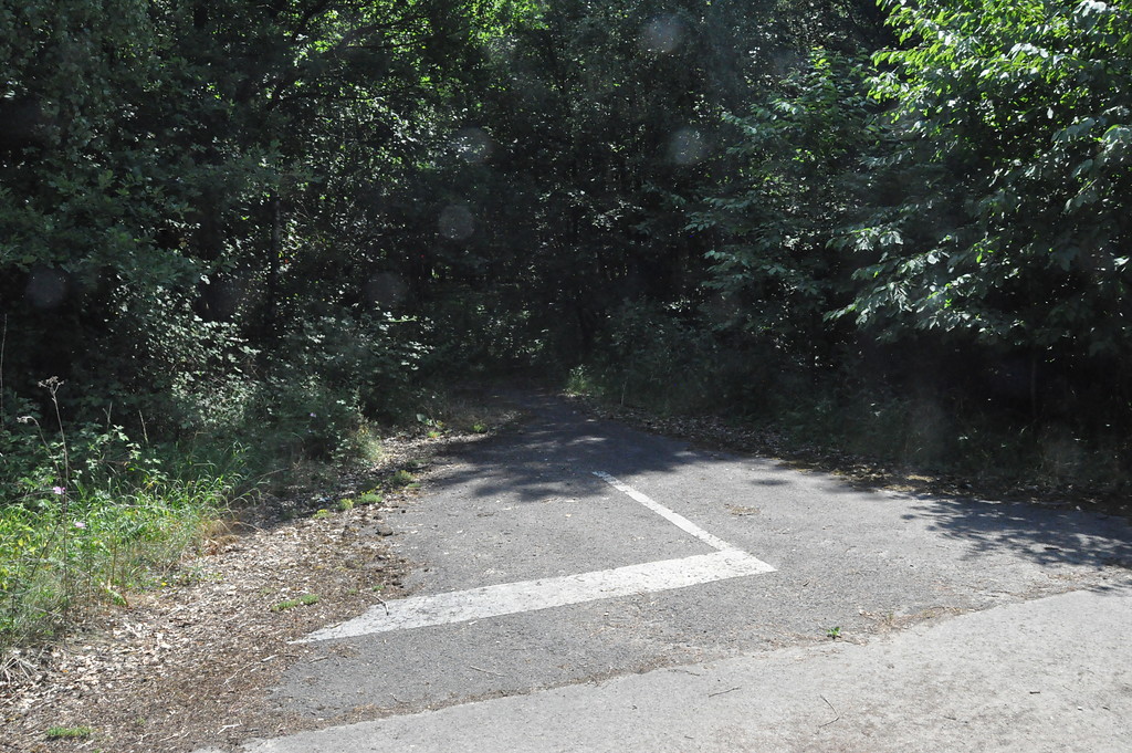 Ehemalige Betriebsstraßen auf dem Gelände der RAF Wildenrath (2017)