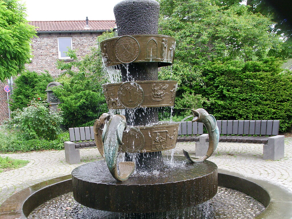 Brunnen an der Straße Am Mühlenhof in Krefeld-Linn (2020)