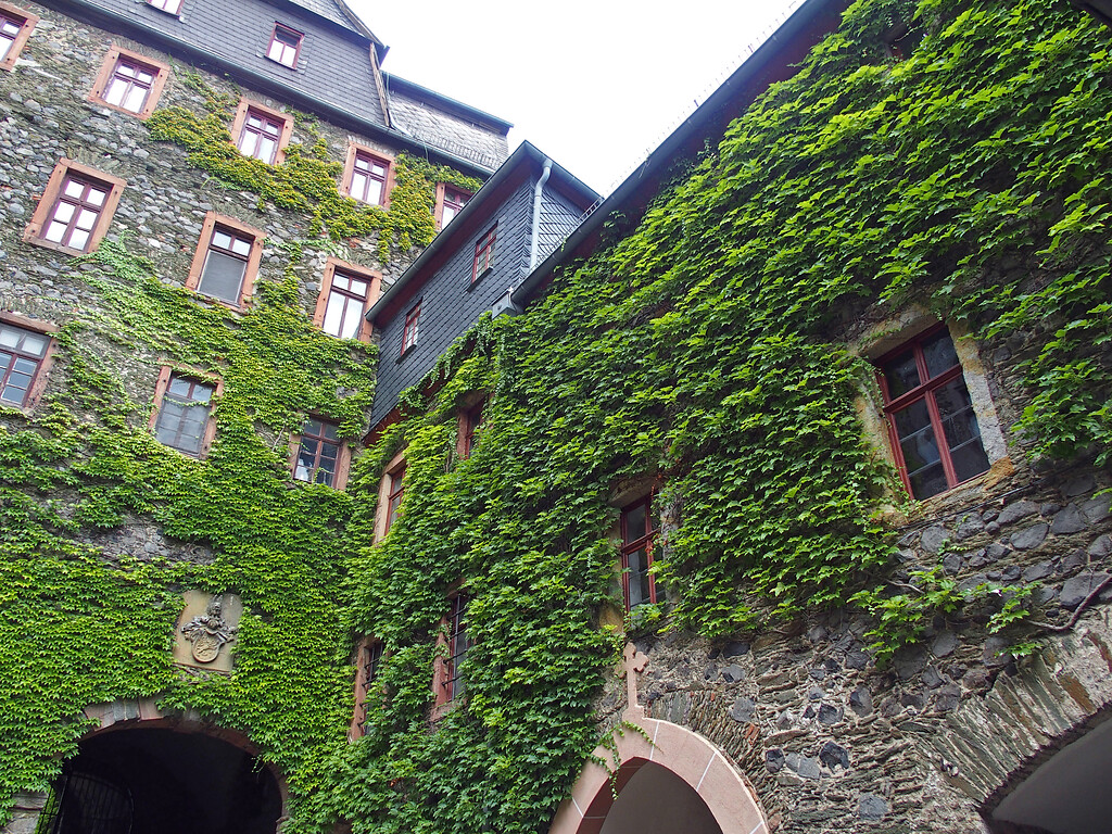 Innenhof von Schloss Braunfels (2020)