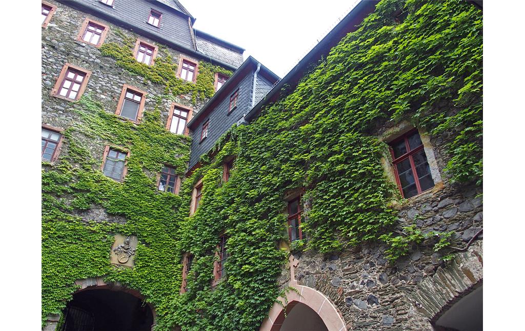 Innenhof von Schloss Braunfels (2020)