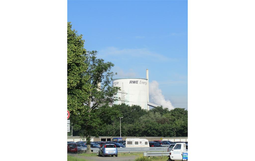 Kühlturm des Goldenberg-Werks in Knapsack (2014)