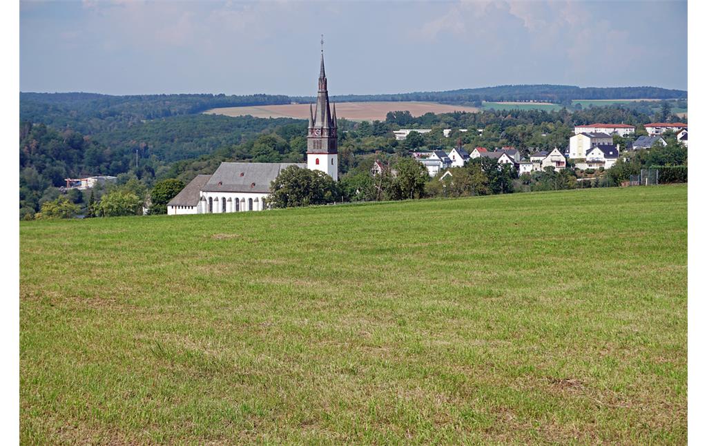 Pfarrkirche St. Peter und Paul in Villmar, Villmarer Lahn-Marmor-Weg; Rundweg 2 (2019)