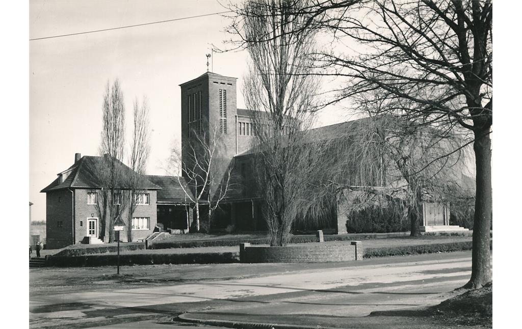 Pfarrkirche St. Theresia in Palenberg (1958)