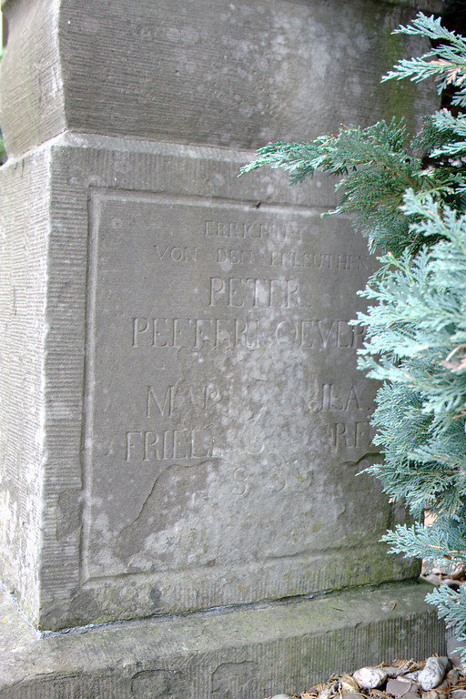 Inschrift des Wegekreuzes in Klemenseichen (2013)