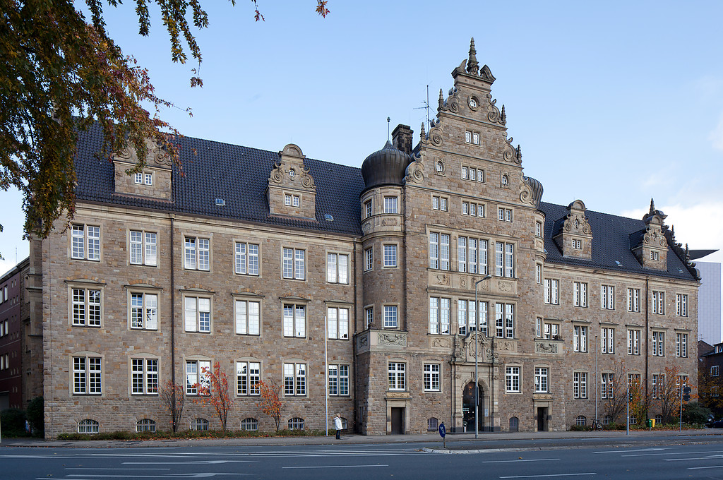 Oberhausen-Altstadt-Mitte, Amtsgericht, Friedensplatz 1