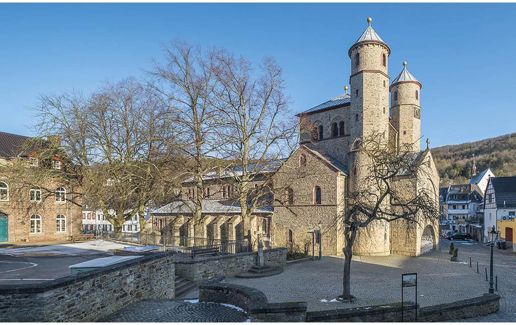 Ehemalige Stiftskirche St. Chrysanthus und Daria (2018)