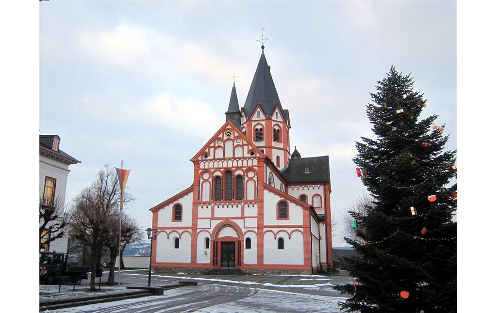 Katholische Pfarrkirche Sankt Peter in Sinzig (2014)