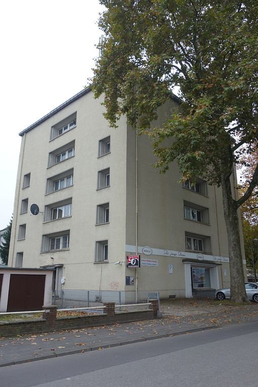 Hochbunker an der Günterstarße in Duisburg-Rheinhausen (2016)