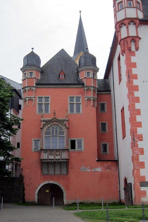 Nordfassade des Schöffenhauses am Florinsmarkt in der Koblenzer Altstadt (2014)