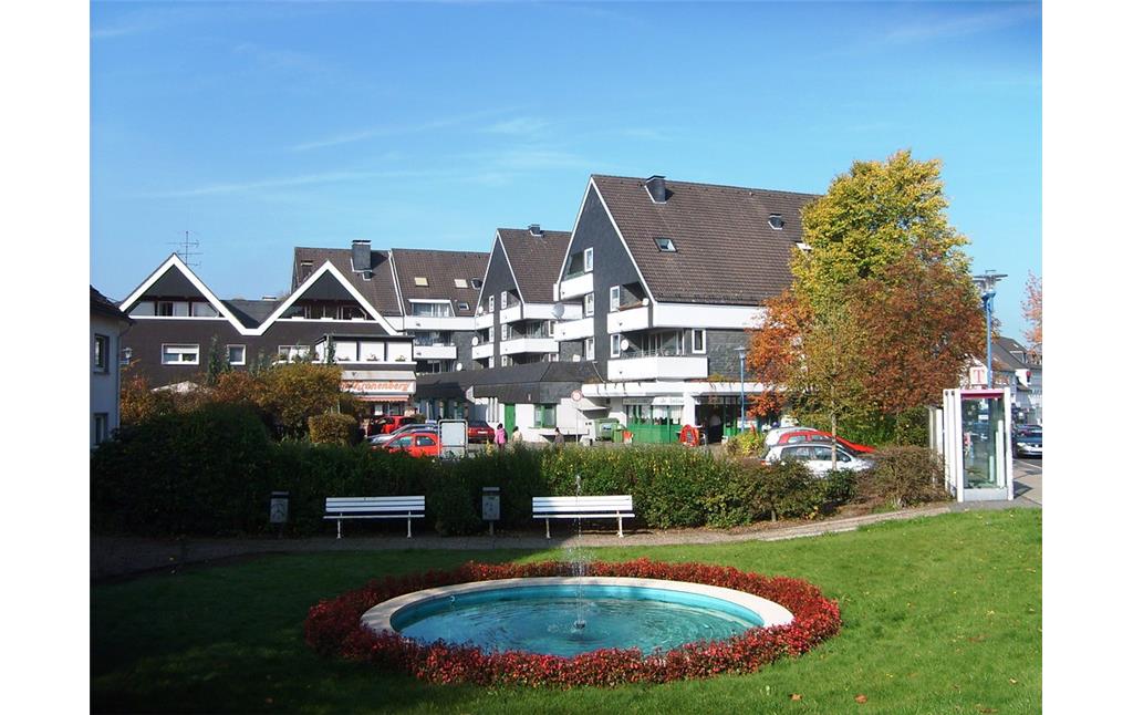 Moderne, verschieferte Bausubstanz im Ortskern Marienheide (2008)