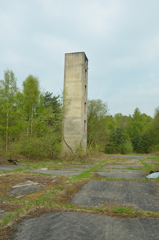 Biotopverbund Westwall - Biotopturm (2013)