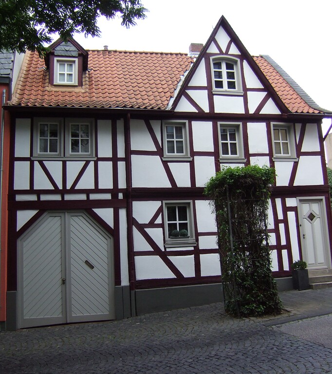 Fachwerkhaus Mühlenbachstraße 32 in Sinzig (2013)