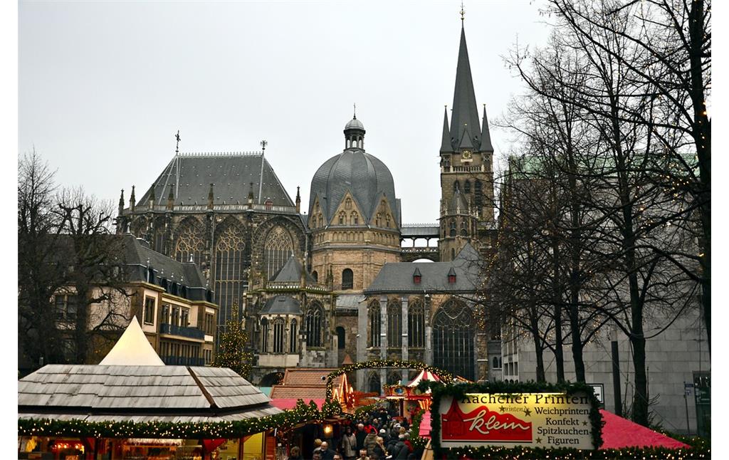 Aachener Dom in der Nordansicht (2014)