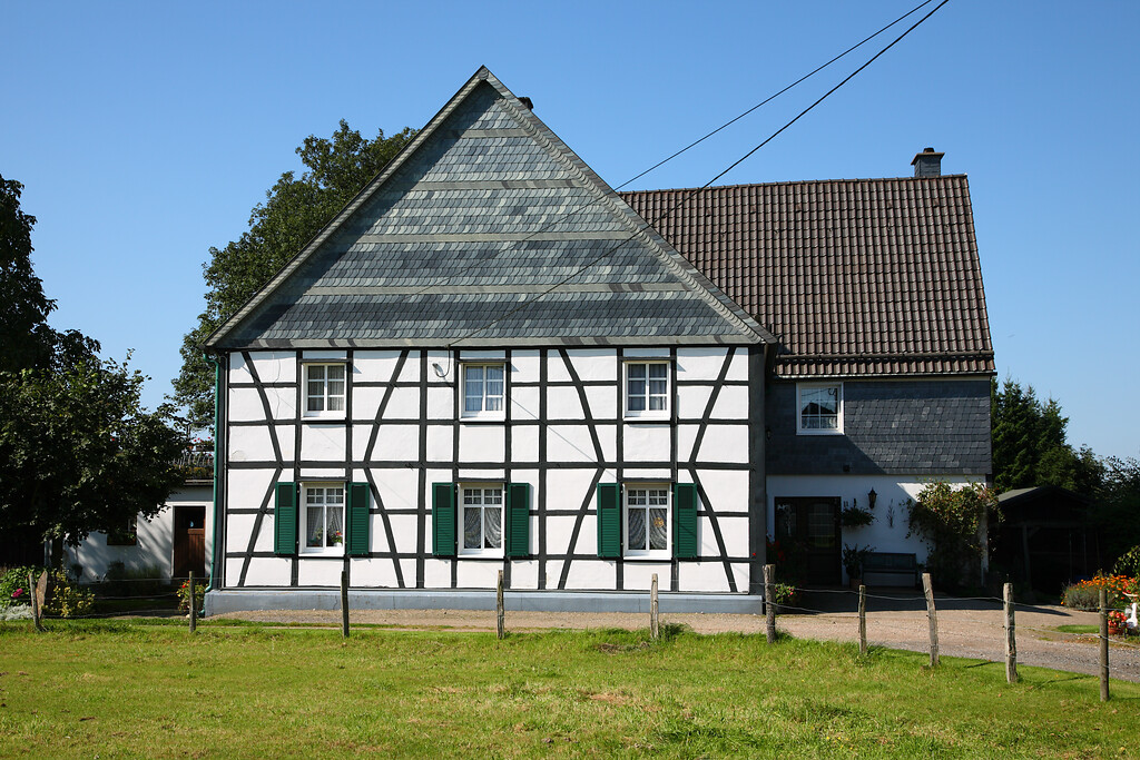 Fachwerkwohnhaus im Bergischen Stil in Filde (2008)