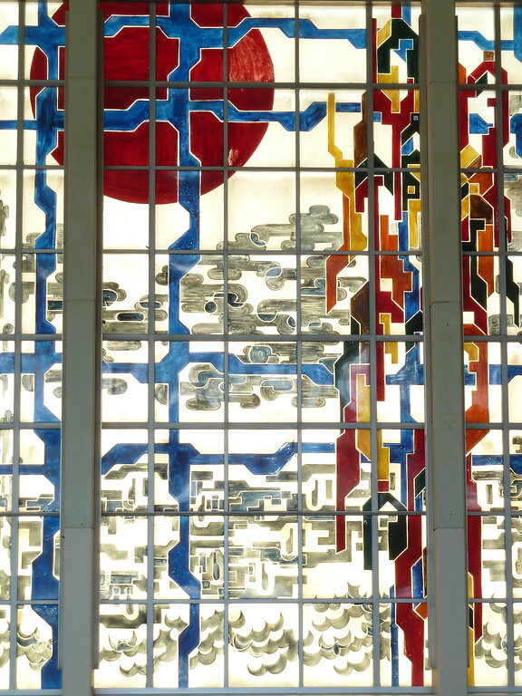 Detail der Glasmalerei auf dem Kunstharzfenster im Bonner Viktoriabad (2012)