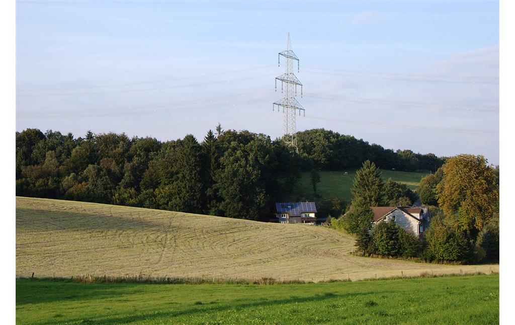 Sohl inmitten von Ackerland, Grünland und Wald (2008)