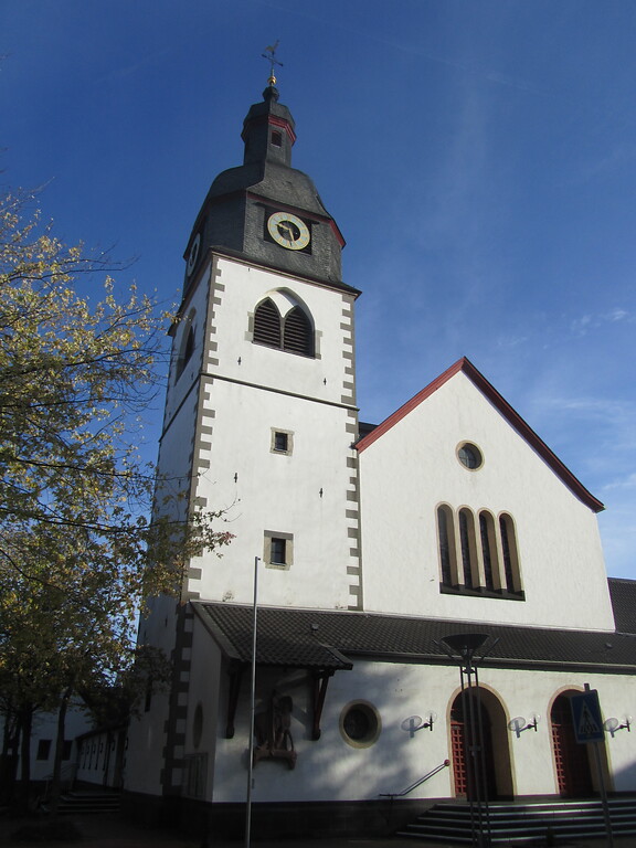 Katholische Pfarrkirche St. Martin in Rheinbach (2014)