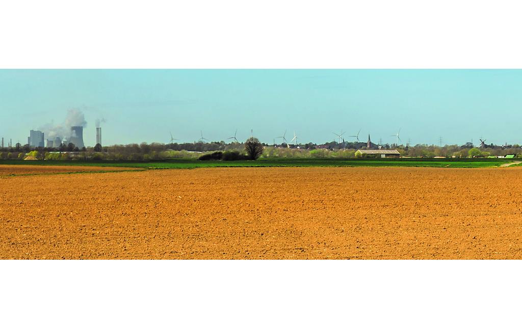 Kraftwerk Niederaußem, Windkraftanlagen Bergheim und Stommelner Windmühle; Ausschnitt aus Panoramabild (2013)