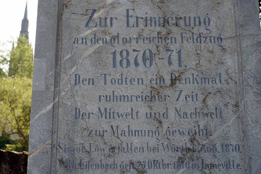 Kriegerdenkmal Villmarer Lahn-Marmor-Weg; Rundweg 1
