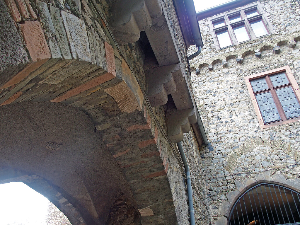 Torbogen von Schloss Braunfels (2020)