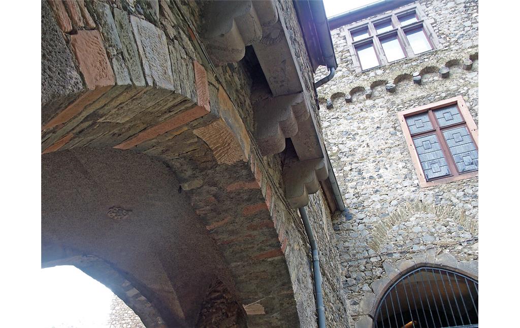 Torbogen von Schloss Braunfels (2020)
