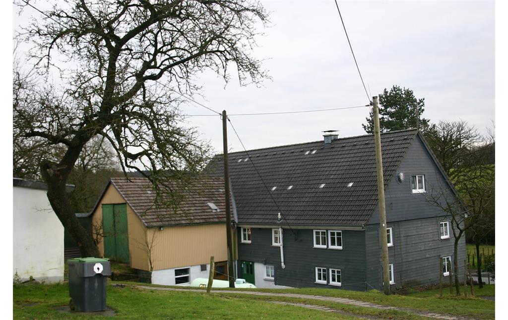 Historische Hofstelle mit verschiefertem Wohnhaus in Lambeck (2007)