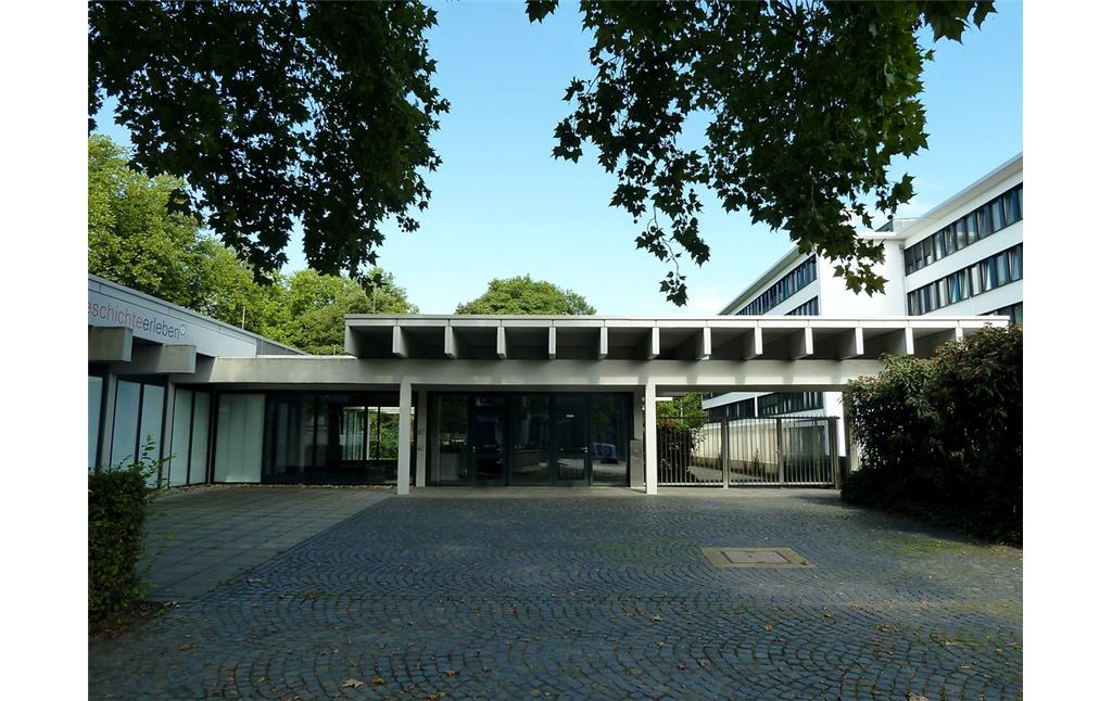 Pavillon Ecke Willy-Brandt-Allee / Welckerstraße in Bonn (2017).
