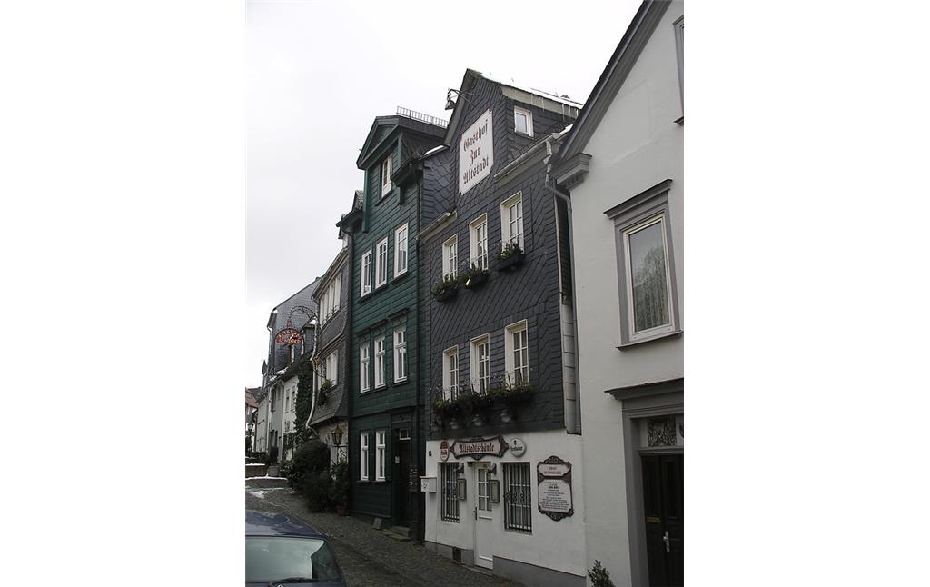 Häuserzeile in der Oberstadt von Siegen, Untere Metzgerstraße (2005).