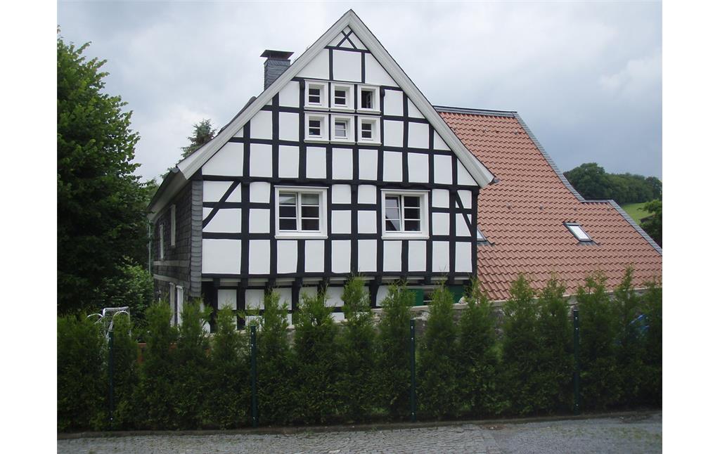 Wülfrath-Düssel, Dorfstraße 12, Landwirtschaftliches Anwesen "Wiedenhof" (2009)