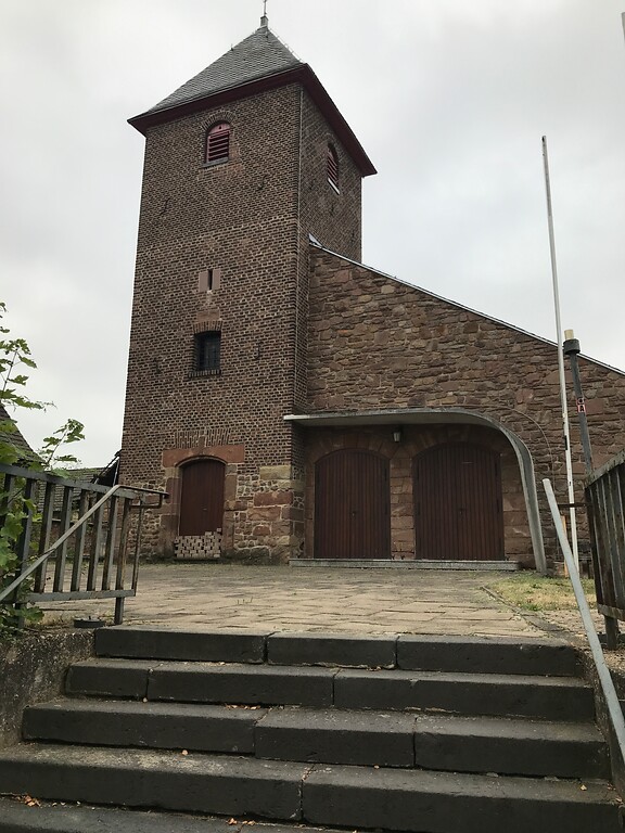Ehemalige katholische Pfarrkirche Sankt Lambertus in Morschenich-Alt (2022)