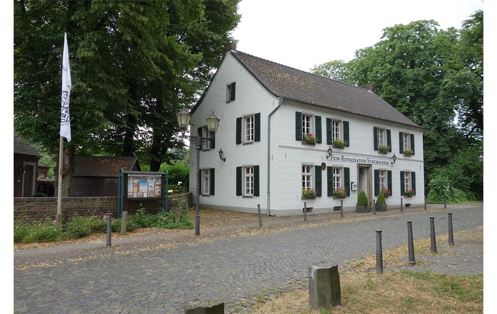 Stammhaus der ehemaligen Privatbrauerei Rheingold (2016)