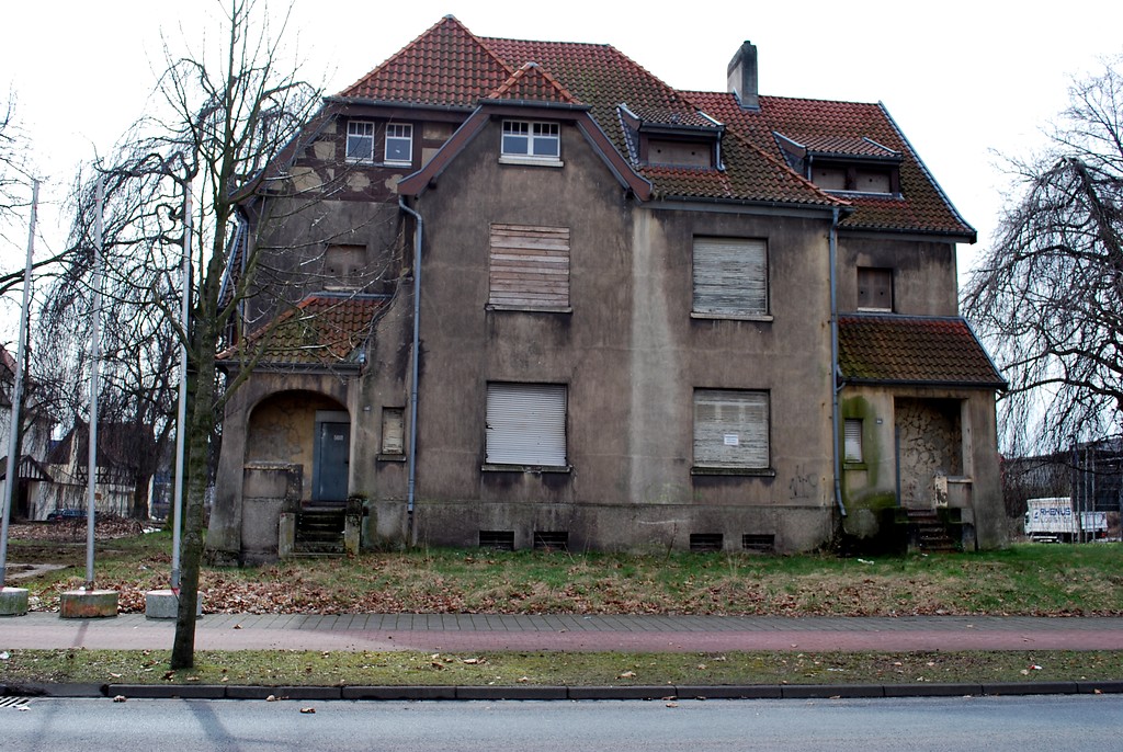 Meisterhäuser  in der Siedlung Bliersheim in Duisburg-Rheinhausen (2013)