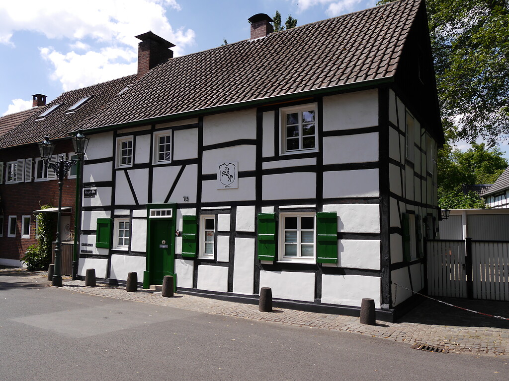 Fachwerkhaus im Urdenbacher Dorfkern (2020)