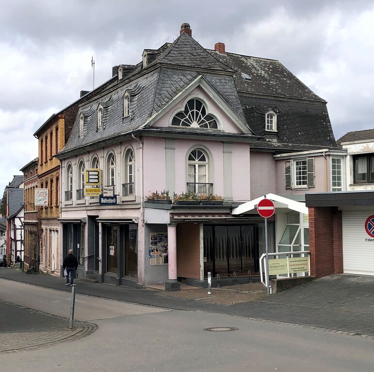 Wohn- und Geschäftshaus Mühlenbachstraße 40 in Sinzig (2023)