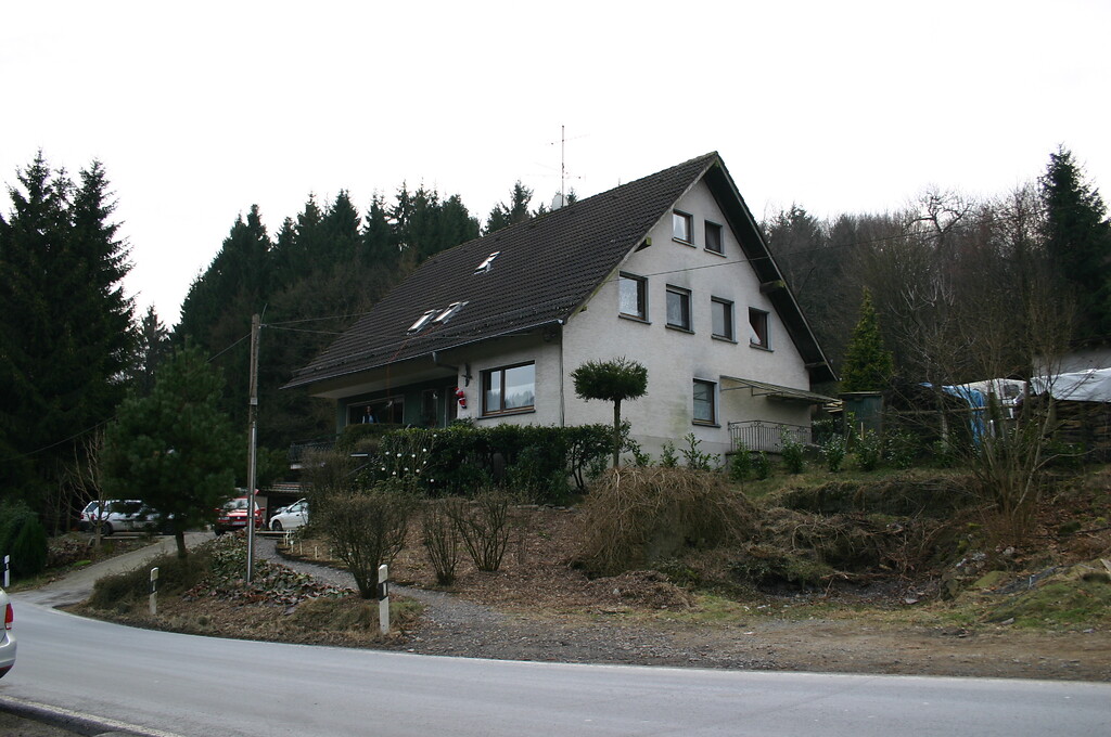 Auf dem Standort der ehemaligen Mühlenanlage in Erlenbach stehen heute modernere Gebäude (2008)