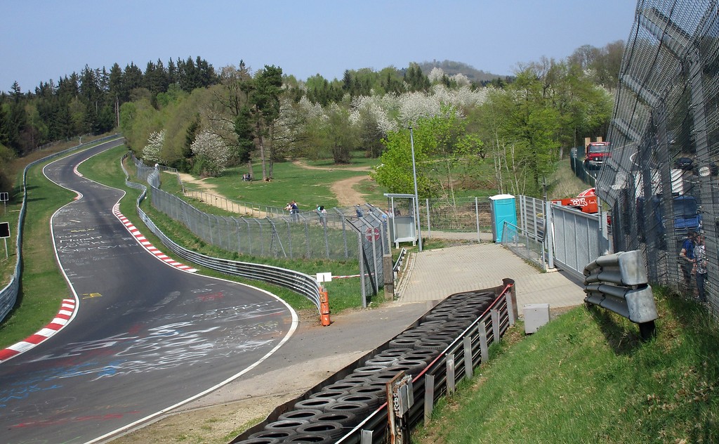 Der Streckenabschnitt "Pflanzgarten" der Nürburgring-Nordschleife (2018)