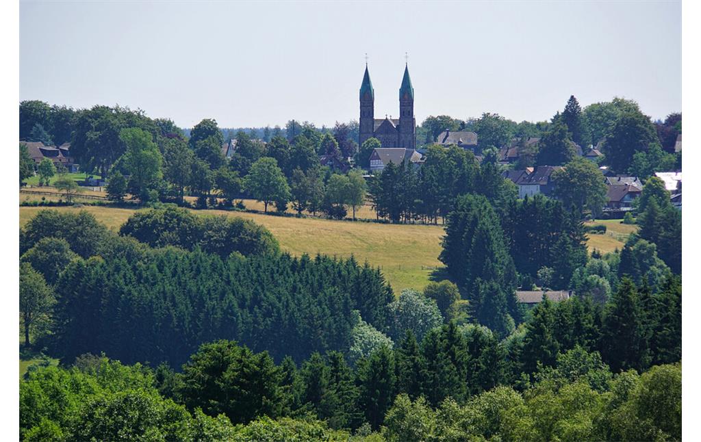 Blick auf den westlichen Ortsrand von Kalterherberg (2023)