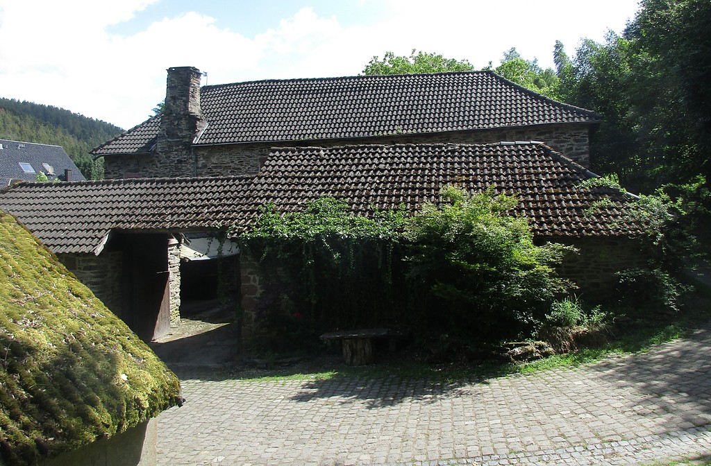 Der auch "Burg" genannte Kremerhof von 1643 im heutigen Hürtgenwalder Ortsteil Simonskall (2017)