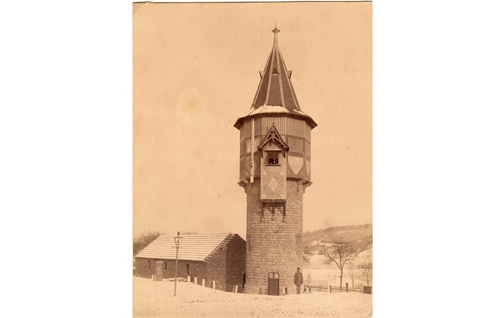 Historische Aufnahme: Der Wasserturm im Bahnhof in Münstereifel um 1910.