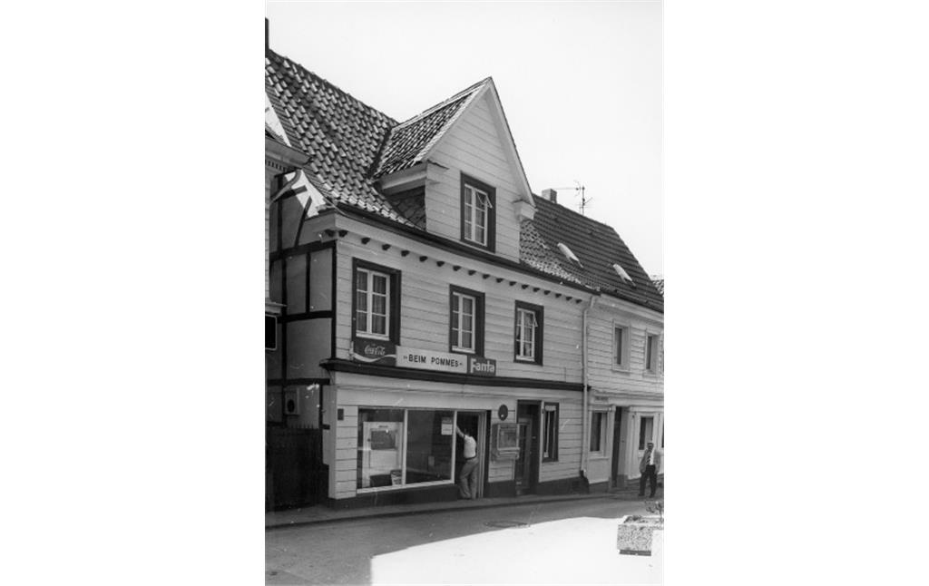 Wohn- und Geschäftshaus Roßkamp, Heumarktstraße 5 in Wülfrath (1978)