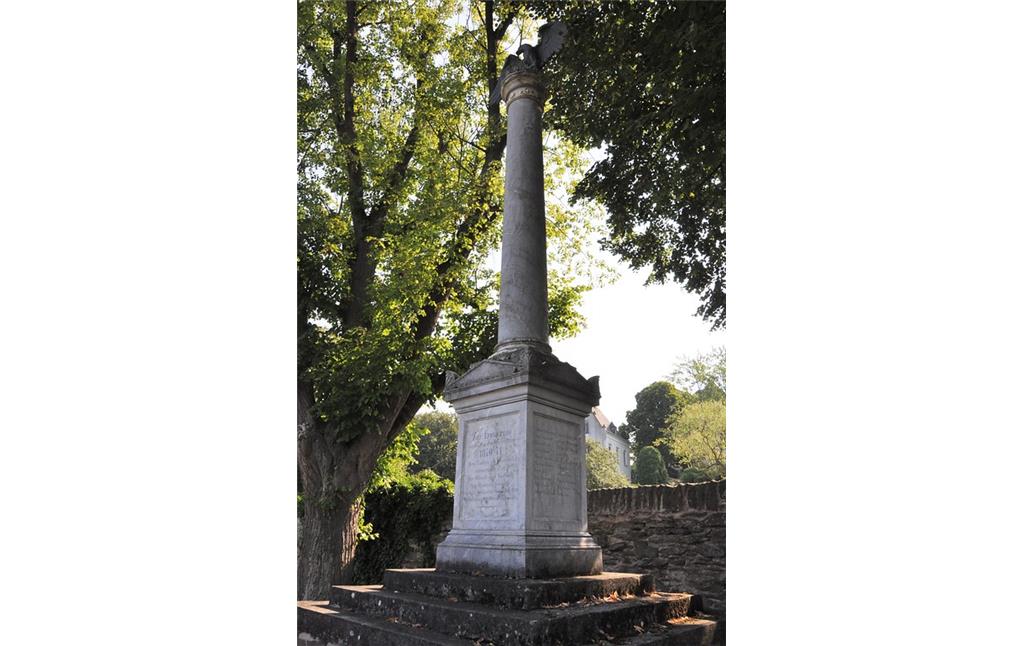 Kriegerdenkmal für Erinnerung an den Deutsch-Französischen Krieg 1870/71 in Villmar (2019)