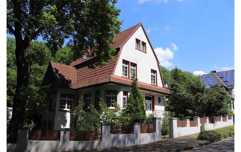 "Haus Brigitta", Wohnhaus für die gehobenen Angestellten der Grube Carolus Magnus in Palenberg (2021)