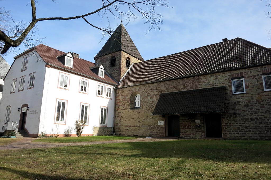 Die evangelische Kirche in der Trierer Straße in Bitburg (2015)