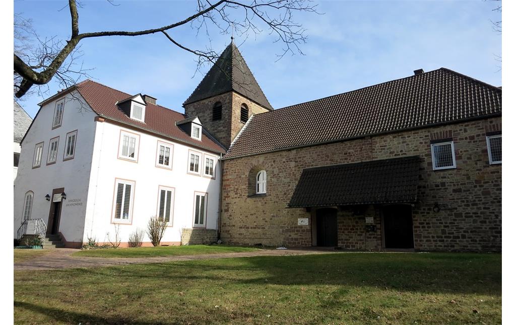 Die evangelische Kirche in der Trierer Straße in Bitburg (2015)
