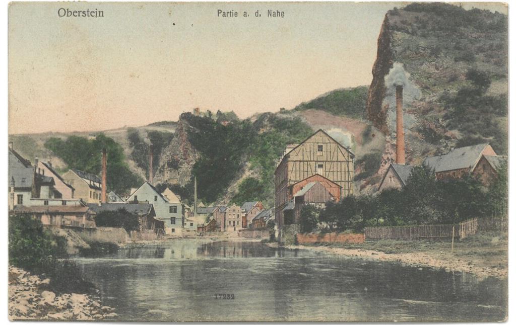 Historische Fotografie (coloriert) mit dem Blick auf die Fabriken an der Nahe im Stadtteil Oberstein (1906)