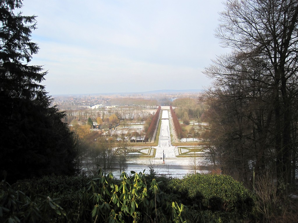 Blick vom Tiergarten über den Prinz-Moritz-Kanal bei Kleve (2012).