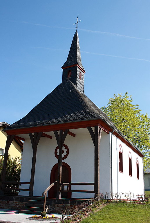 Die Kapelle St. Maria Magdalena in Kelberg-Hünerbach (2011).